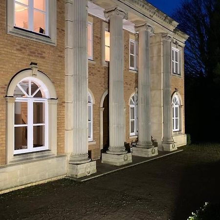 Old Park Villa Telford Esterno foto